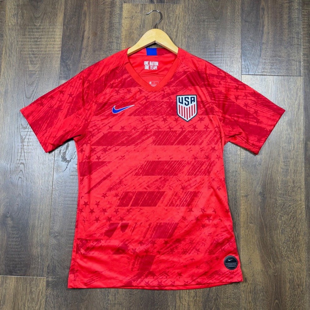 Nike USA USWNT 2019 World Cup Away Soccer Jersey Mens M Red Dri-FIT